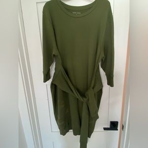 Universal Standard sweatshirt Tie front dress, size S (14-16) - camo